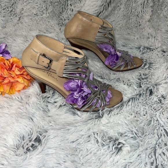 Cole Haan || Women's Verona Size Silver/Tan Heel Pumps Size 7.5 - Picture 3 of 10